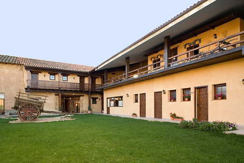 Posada Real Pascual Santa María de la Vega Exteriör bild